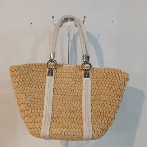Ann Taylor Straw Bag Cream Leather Trim Beach Vacation Resortwear Tote Bag Large
